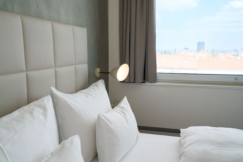 Thumb - Your tiny retreat in Vienna - bright space miracle on Triester Straße close to public transport num - 17