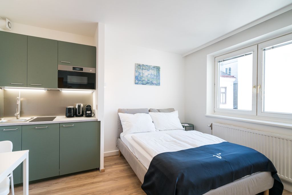 Thumb - High-Floor Studio on Landstraßer Hauptstraße – Rain Shower, Air Conditioning & Lift num - 2