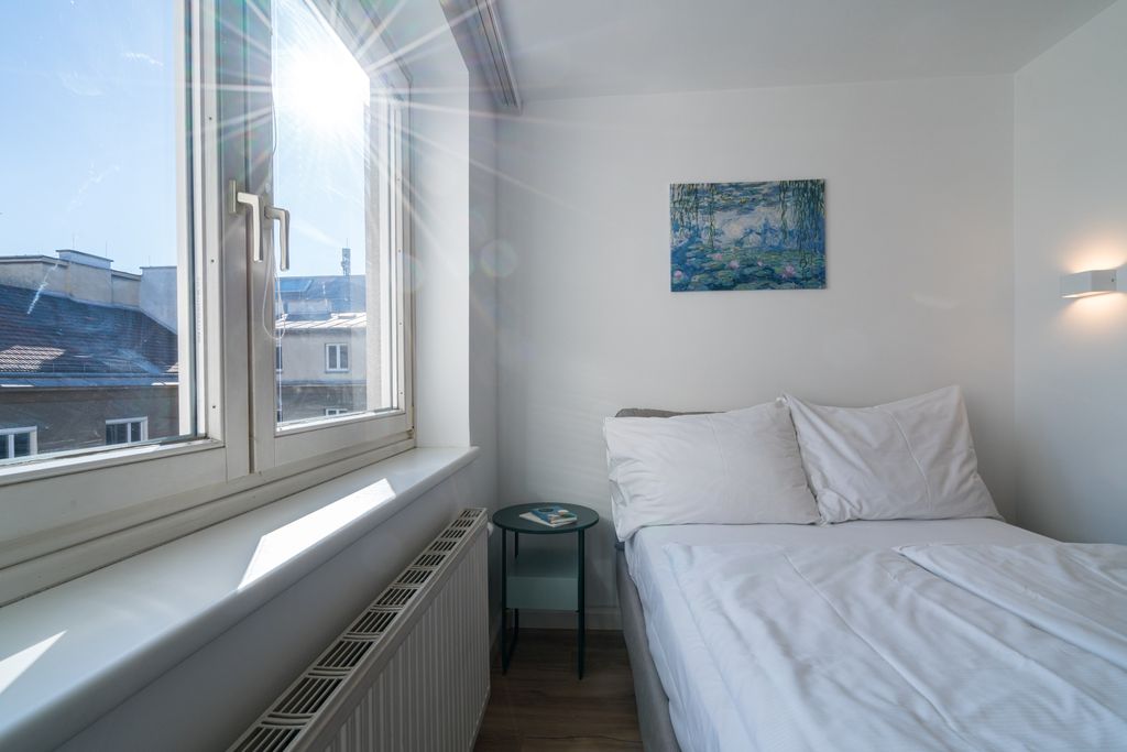Thumb - Stylish Furnished Studio in Vienna's 3rd District – 7th Floor with Rain Shower & AC num - 9
