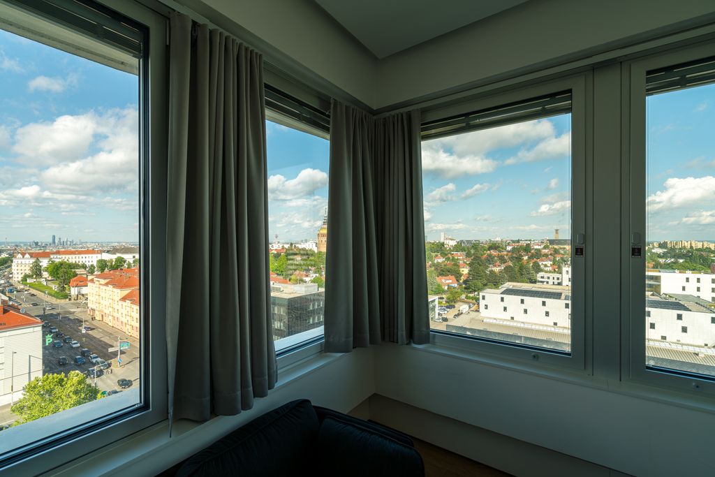 Thumb - Living with a View: Charming Accommodation on the 10th Floor of Philips Haus Vienna num - 16