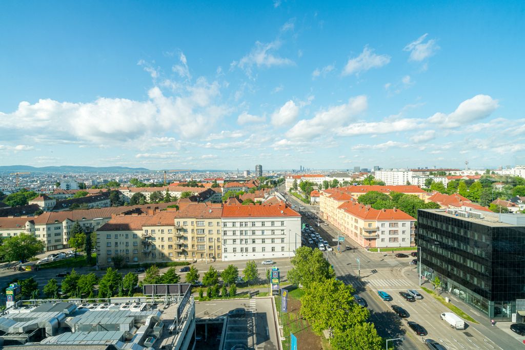Thumb - Living with a View: Charming Accommodation on the 10th Floor of Philips Haus Vienna num - 19