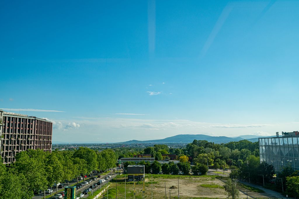 Thumb - Modern condominium surrounded by Vienna's variety of delights and with excellent transport infrastructure num - 25