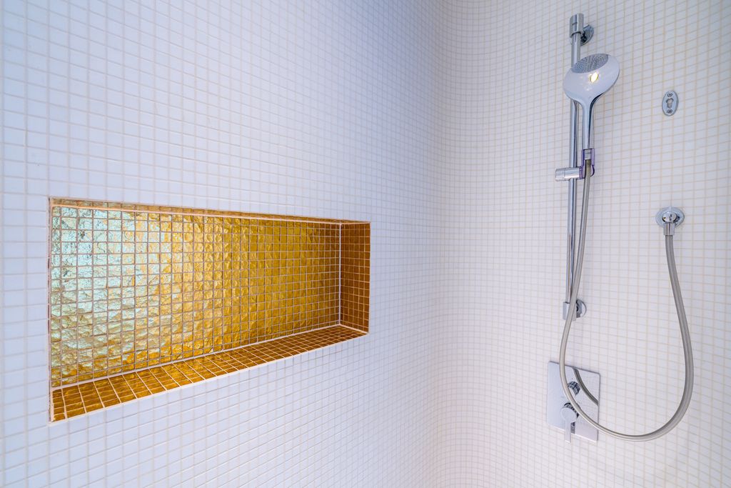 Thumb - Sky-High Serenity: Your Design Apartment in Vienna's Iconic Philips House num - 21