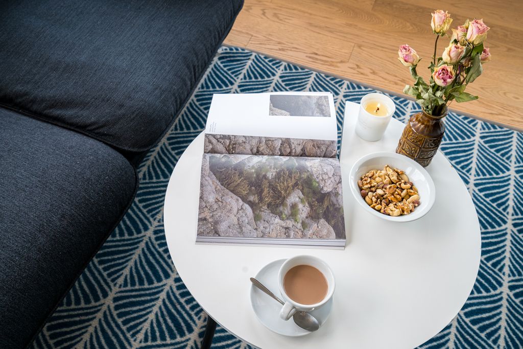 Thumb - Living with a View: Charming Accommodation on the 10th Floor of Philips Haus Vienna num - 12