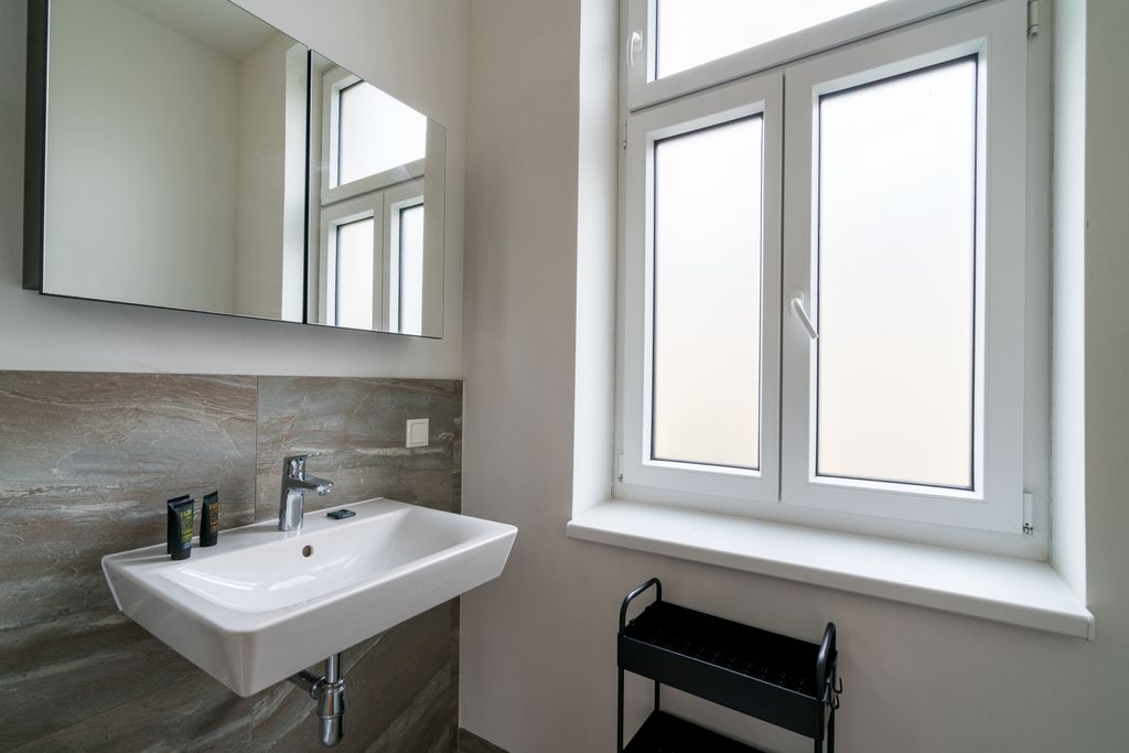 Thumb - Versatile Viennese Altbau Apartment nearby the Vienna Exhibition Center with Space for Four num - 21