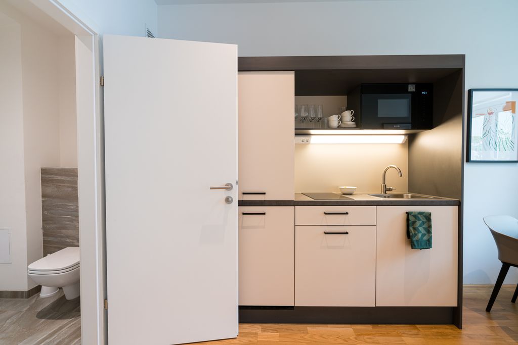 Thumb - Versatile Viennese Altbau Apartment nearby the Vienna Exhibition Center with Space for Four num - 25