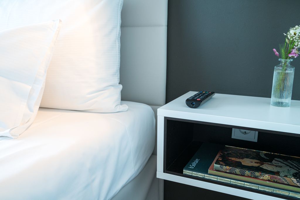 Thumb - Viennese retreat measuring 46m² in the historic Philips Haus right next to the Wienerberg recreation area num - 17