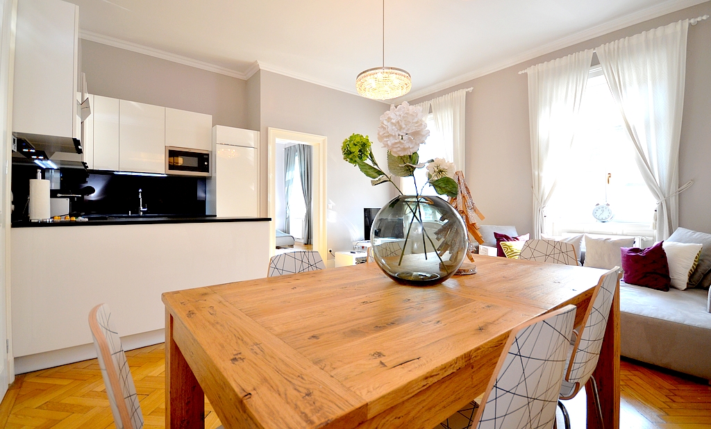 Thumb - Spacious and light-flooded apartment directly at Castle Belvedere num - 4