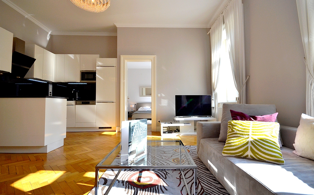 Thumb - Spacious and light-flooded apartment directly at Castle Belvedere num - 1