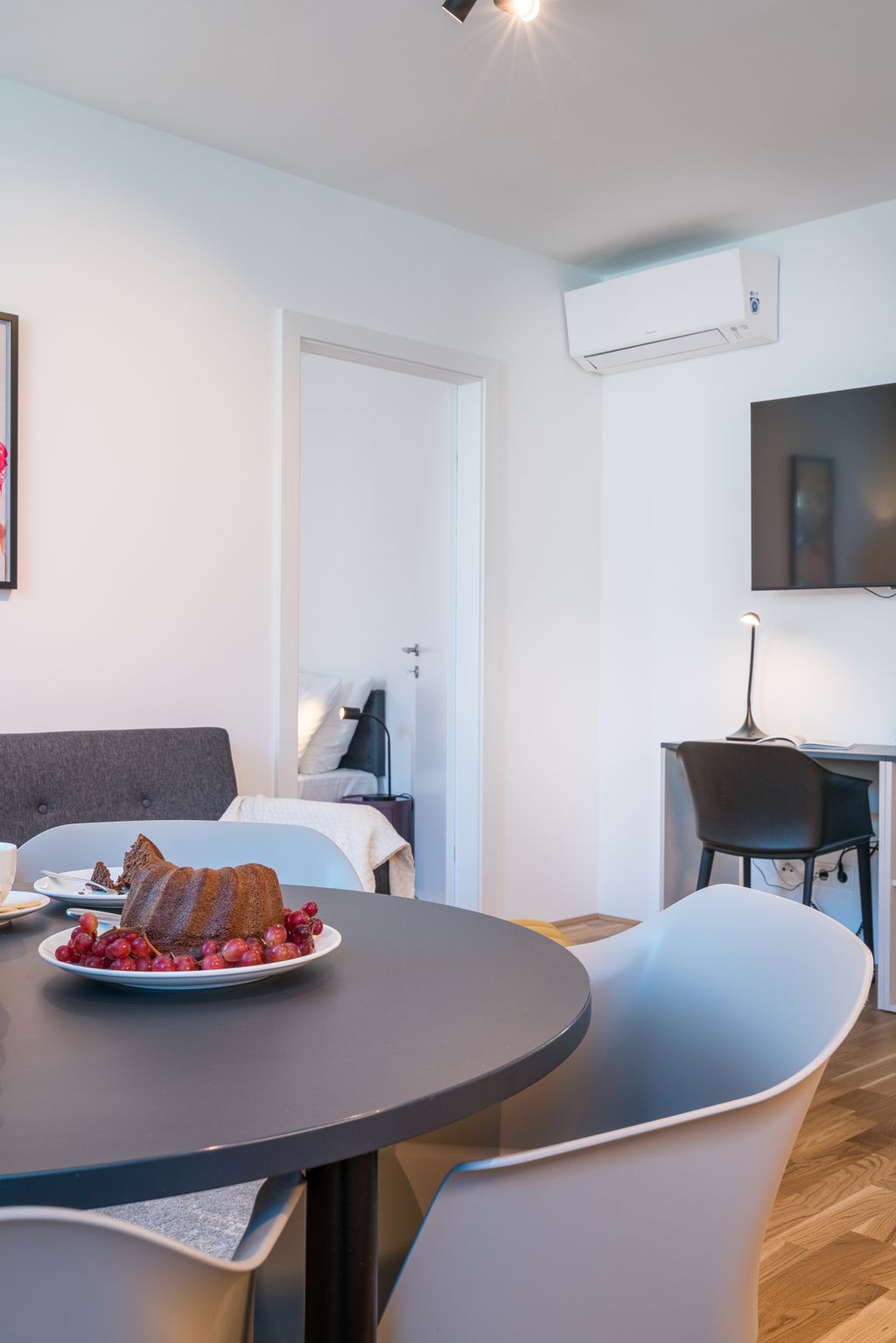 Thumb - Spacious 2-Bedroom Retreat in Tranquil  Alleyway right in the Beautiful 2nd District of Vienna num - 8