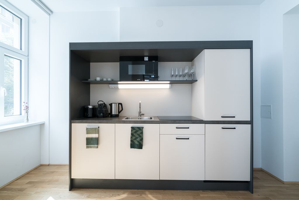 Thumb - Spacious 2-Bedroom Retreat in Tranquil  Alleyway right in the Beautiful 2nd District of Vienna num - 12