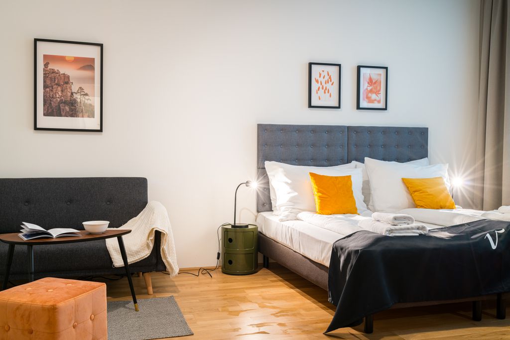 Thumb - Elegant apartment in an old building in Vienna - freshly renovated and furnished to a high standard num - 1