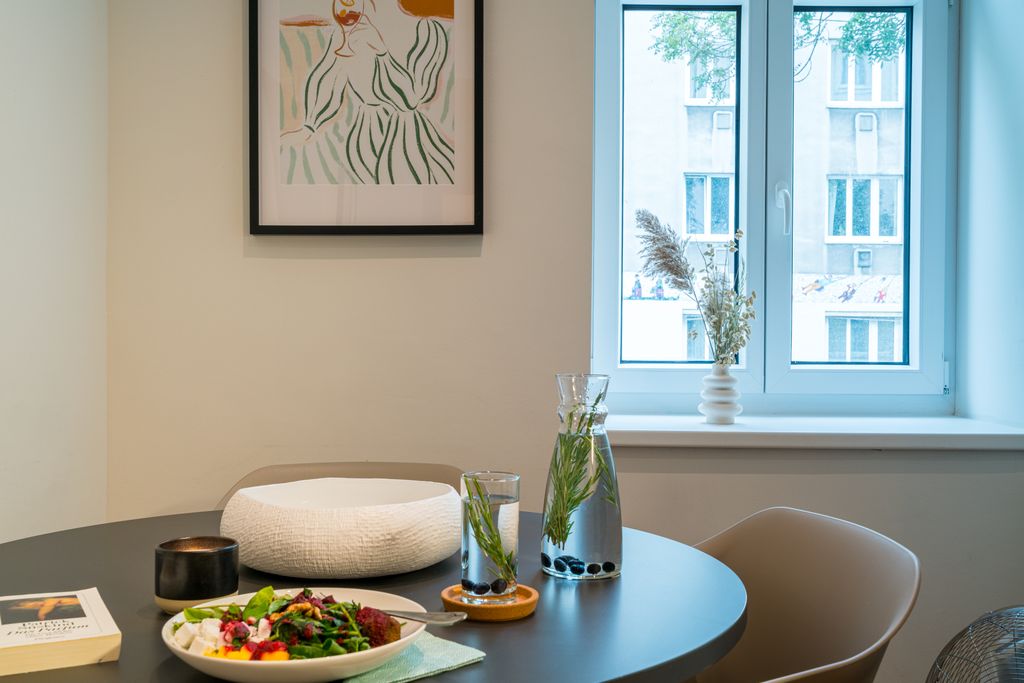 Thumb - Elegant apartment in an old building in Vienna - freshly renovated and furnished to a high standard num - 2